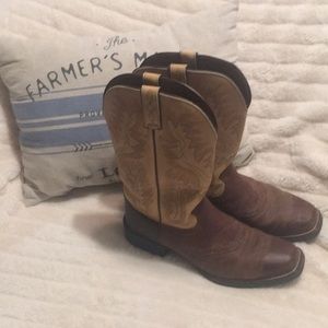 Men’s 9D Justin boots